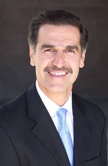 DAVID KANANI, FINANCIAL ADVISOR